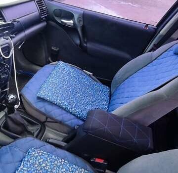 Опель Вектра, объемом двигателя 1.6 л и пробегом 312 тыс. км за 3500 $, фото 4 на Automoto.ua