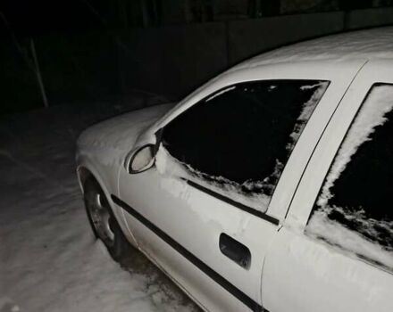 Опель Вектра, объемом двигателя 1.9 л и пробегом 900 тыс. км за 1000 $, фото 14 на Automoto.ua