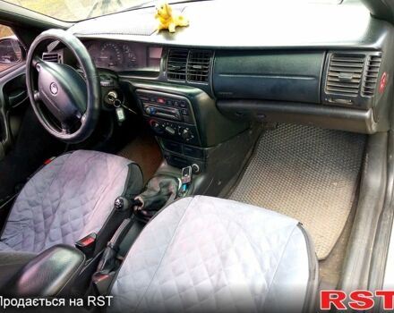 Опель Вектра, объемом двигателя 18 л и пробегом 0 тыс. км за 2400 $, фото 6 на Automoto.ua