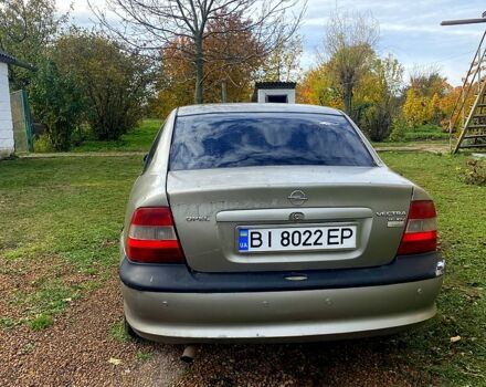 Опель Вектра, объемом двигателя 1.6 л и пробегом 407 тыс. км за 1800 $, фото 3 на Automoto.ua