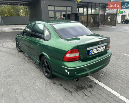 Опель Вектра, объемом двигателя 2 л и пробегом 357 тыс. км за 1750 $, фото 4 на Automoto.ua