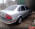 Опель Вектра, объемом двигателя 18 л и пробегом 330 тыс. км за 3150 $, фото 1 на Automoto.ua