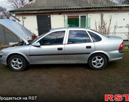 Опель Вектра, объемом двигателя 18 л и пробегом 0 тыс. км за 2400 $, фото 9 на Automoto.ua