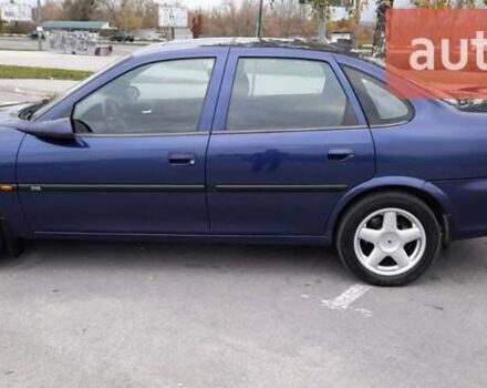 Опель Вектра, объемом двигателя 1.6 л и пробегом 276 тыс. км за 3500 $, фото 4 на Automoto.ua