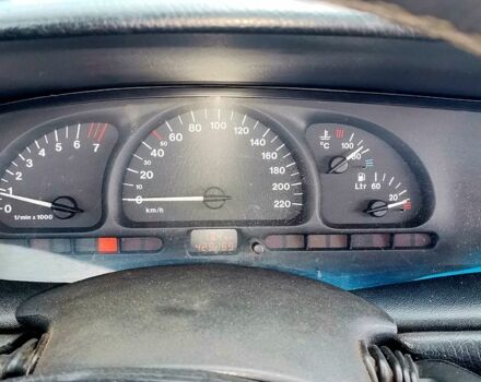 Опель Вектра, объемом двигателя 1.8 л и пробегом 430 тыс. км за 1600 $, фото 2 на Automoto.ua
