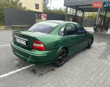 Опель Вектра, объемом двигателя 2 л и пробегом 357 тыс. км за 1750 $, фото 3 на Automoto.ua