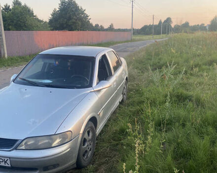 Опель Вектра 1998 в Чуднове на Automoto.ua Опель Вектра, объемом двигателя 0 л и пробегом 200 тыс. км за 2000 $, фото 3 на Automoto.ua
