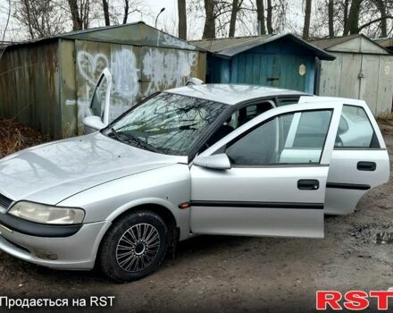 Опель Вектра, объемом двигателя 18 л и пробегом 0 тыс. км за 2200 $, фото 3 на Automoto.ua