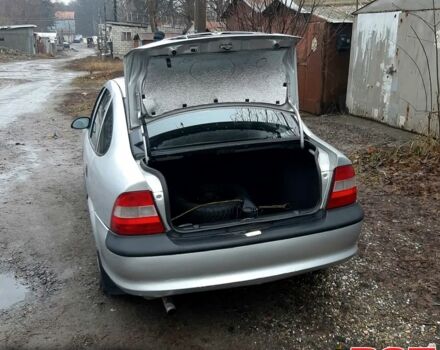 Опель Вектра, объемом двигателя 18 л и пробегом 0 тыс. км за 2200 $, фото 4 на Automoto.ua