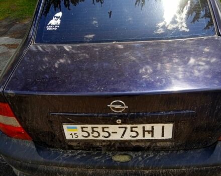 Опель Вектра, объемом двигателя 2 л и пробегом 486 тыс. км за 1250 $, фото 3 на Automoto.ua