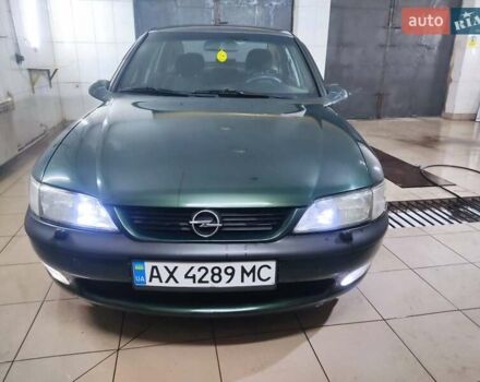 Опель Вектра, объемом двигателя 1.8 л и пробегом 280 тыс. км за 2200 $, фото 1 на Automoto.ua