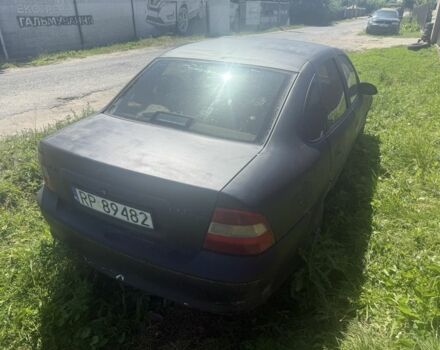 Опель Вектра, об'ємом двигуна 2 л та пробігом 198 тис. км за 600 $, фото 1 на Automoto.ua