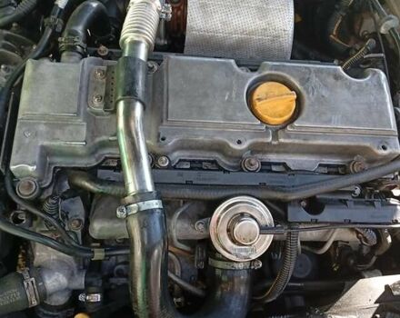 Опель Вектра, об'ємом двигуна 2 л та пробігом 360 тис. км за 1850 $, фото 4 на Automoto.ua