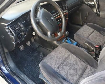Опель Вектра, объемом двигателя 1.6 л и пробегом 400 тыс. км за 3400 $, фото 4 на Automoto.ua