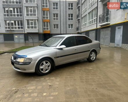 Опель Вектра, объемом двигателя 1.8 л и пробегом 241 тыс. км за 2499 $, фото 8 на Automoto.ua