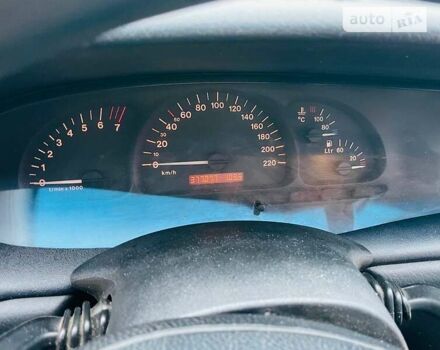Опель Вектра, об'ємом двигуна 1.6 л та пробігом 377 тис. км за 2400 $, фото 6 на Automoto.ua