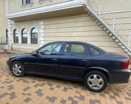 Опель Вектра, объемом двигателя 1.6 л и пробегом 350 тыс. км за 2650 $, фото 17 на Automoto.ua
