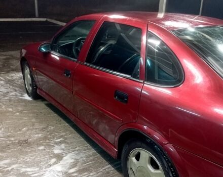 Опель Вектра, объемом двигателя 18 л и пробегом 420 тыс. км за 2800 $, фото 1 на Automoto.ua