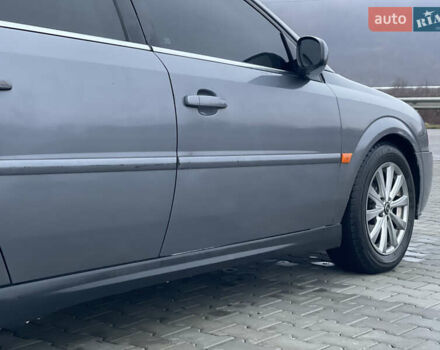Опель Вектра, объемом двигателя 2.2 л и пробегом 387 тыс. км за 3500 $, фото 7 на Automoto.ua