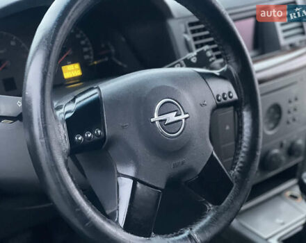 Опель Вектра, объемом двигателя 2.2 л и пробегом 387 тыс. км за 3500 $, фото 16 на Automoto.ua