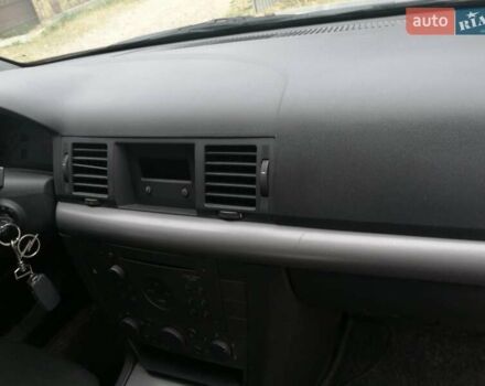 Опель Вектра, объемом двигателя 2 л и пробегом 260 тыс. км за 3900 $, фото 4 на Automoto.ua