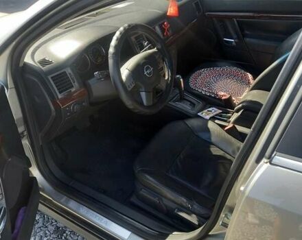 Опель Вектра, объемом двигателя 3.2 л и пробегом 300 тыс. км за 5500 $, фото 5 на Automoto.ua