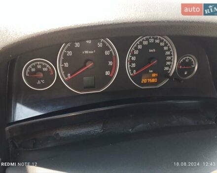 Опель Вектра, объемом двигателя 1.79 л и пробегом 206 тыс. км за 4500 $, фото 6 на Automoto.ua