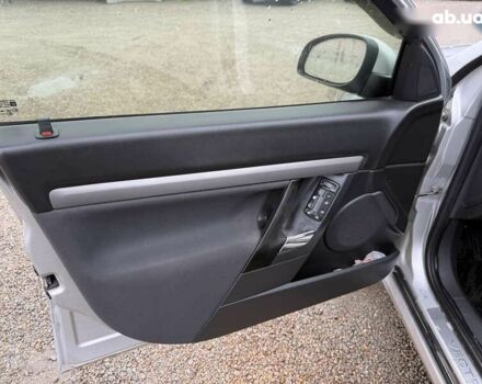 Опель Вектра, объемом двигателя 0 л и пробегом 300 тыс. км за 4500 $, фото 4 на Automoto.ua