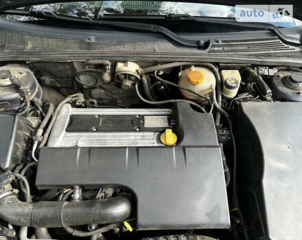 Опель Вектра, об'ємом двигуна 2.2 л та пробігом 299 тис. км за 5700 $, фото 4 на Automoto.ua