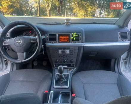 Опель Вектра, объемом двигателя 2.2 л и пробегом 151 тыс. км за 3700 $, фото 13 на Automoto.ua