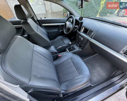 Опель Вектра, объемом двигателя 2.2 л и пробегом 230 тыс. км за 5500 $, фото 10 на Automoto.ua