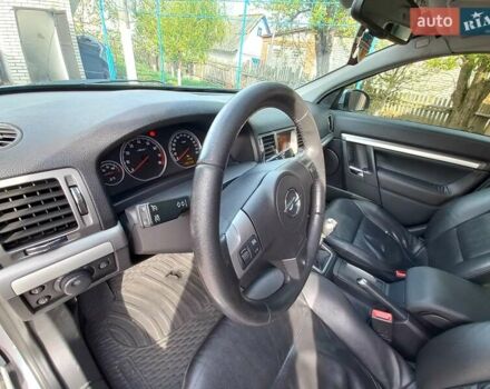Опель Вектра, объемом двигателя 2.2 л и пробегом 295 тыс. км за 6100 $, фото 8 на Automoto.ua