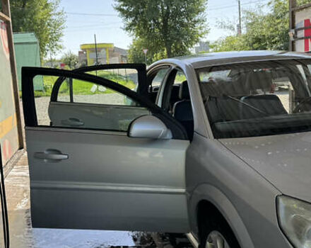 Опель Вектра, объемом двигателя 1.9 л и пробегом 400 тыс. км за 4000 $, фото 6 на Automoto.ua