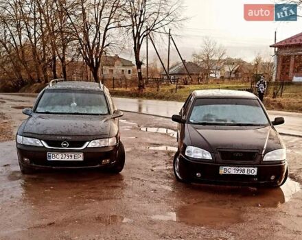 Опель Вектра, объемом двигателя 2 л и пробегом 300 тыс. км за 2650 $, фото 9 на Automoto.ua