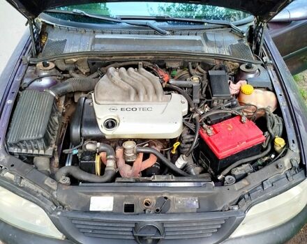 Опель Вектра, об'ємом двигуна 1.6 л та пробігом 260 тис. км за 1800 $, фото 7 на Automoto.ua