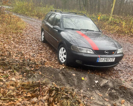 Опель Вектра, объемом двигателя 2 л и пробегом 200 тыс. км за 2050 $, фото 3 на Automoto.ua