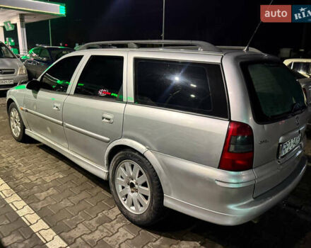 Опель Вектра, объемом двигателя 0 л и пробегом 185 тыс. км за 1250 $, фото 4 на Automoto.ua