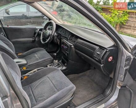 Опель Вектра, объемом двигателя 2.2 л и пробегом 250 тыс. км за 2350 $, фото 8 на Automoto.ua