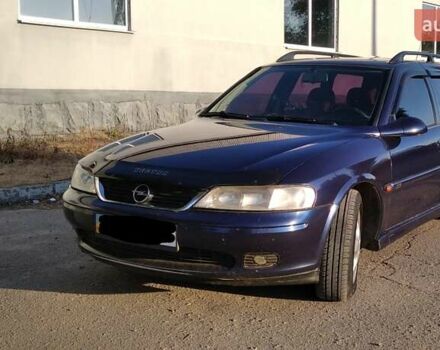 Опель Вектра, объемом двигателя 2 л и пробегом 295 тыс. км за 4000 $, фото 1 на Automoto.ua