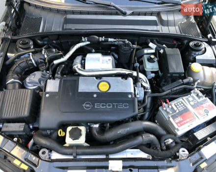 Опель Вектра, об'ємом двигуна 2.2 л та пробігом 333 тис. км за 3800 $, фото 8 на Automoto.ua