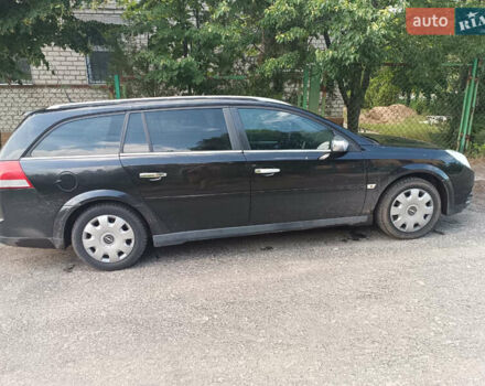 Опель Вектра, объемом двигателя 1.9 л и пробегом 300 тыс. км за 3000 $, фото 1 на Automoto.ua