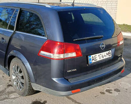 Опель Вектра, объемом двигателя 2.2 л и пробегом 208 тыс. км за 7000 $, фото 3 на Automoto.ua