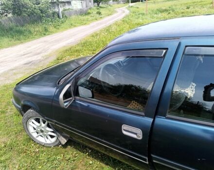 Опель Вектра, об'ємом двигуна 2 л та пробігом 240 тис. км за 2000 $, фото 7 на Automoto.ua