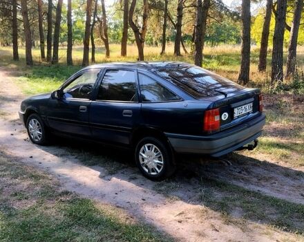 Опель Вектра 1991 в Богодухове на Automoto.ua Опель Вектра, объемом двигателя 1.8 л и пробегом 0 тыс. км за 1350 $, фото 2 на Automoto.ua