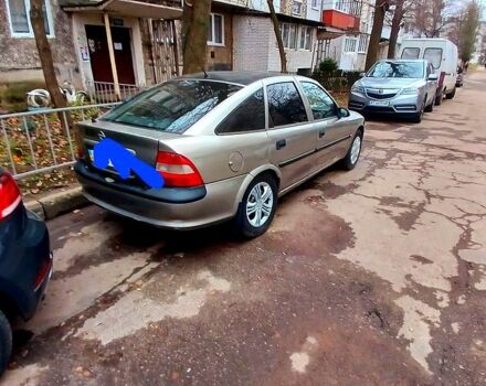 Опель Вектра, об'ємом двигуна 16 л та пробігом 175 тис. км за 2250 $, фото 1 на Automoto.ua