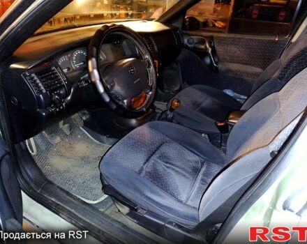 Опель Вектра, объемом двигателя 18 л и пробегом 390 тыс. км за 3000 $, фото 5 на Automoto.ua