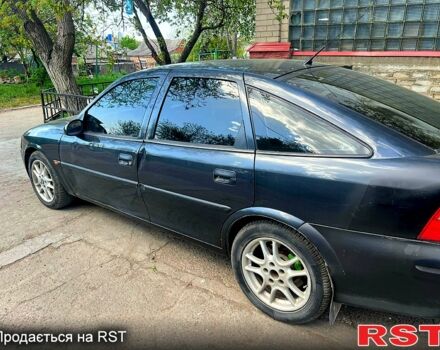 Опель Вектра, объемом двигателя 2 л и пробегом 365 тыс. км за 1700 $, фото 2 на Automoto.ua