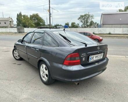 Опель Вектра, объемом двигателя 2.5 л и пробегом 300 тыс. км за 2999 $, фото 6 на Automoto.ua