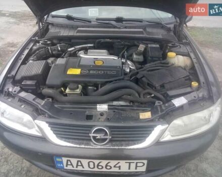 Опель Вектра, объемом двигателя 2 л и пробегом 250 тыс. км за 3450 $, фото 5 на Automoto.ua