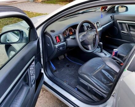 Опель Вектра, объемом двигателя 1.9 л и пробегом 374 тыс. км за 4000 $, фото 9 на Automoto.ua